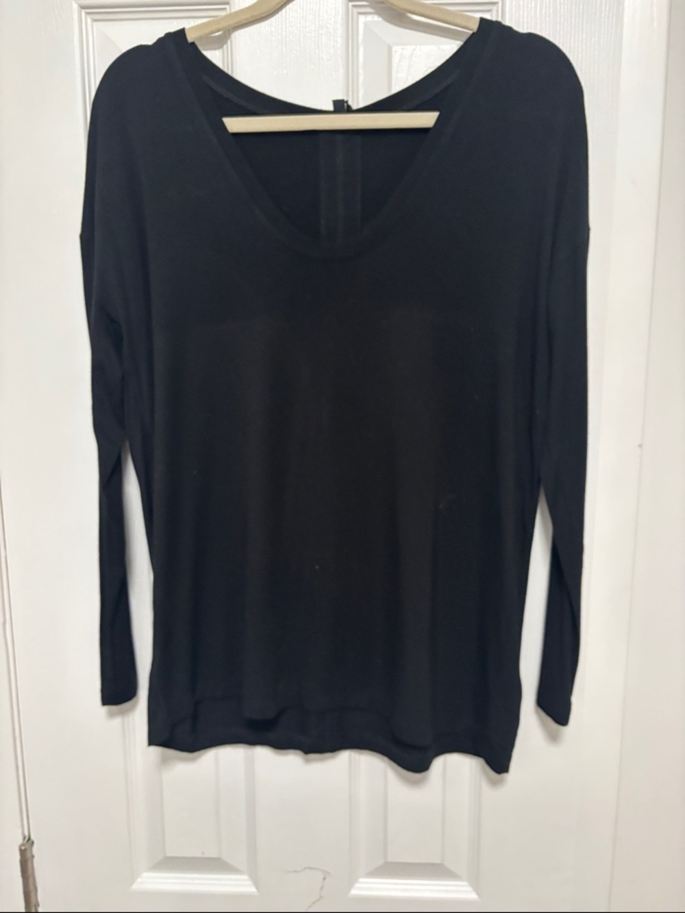 Express Black Scoop Neck Long Sleeve Top